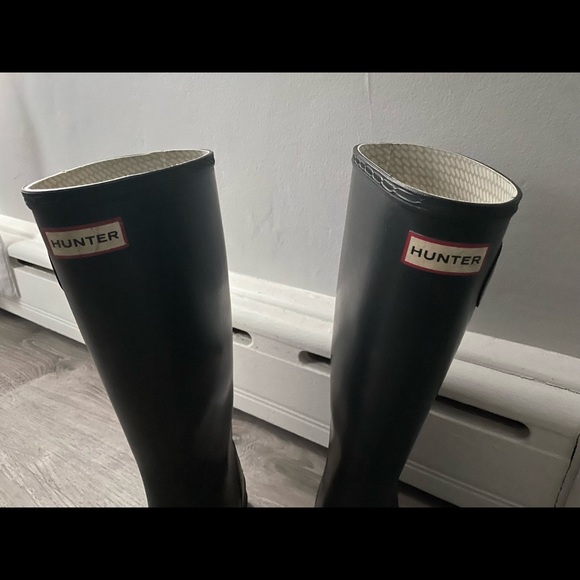 Hunter Tall Rainboot - Picture 2 of 7
